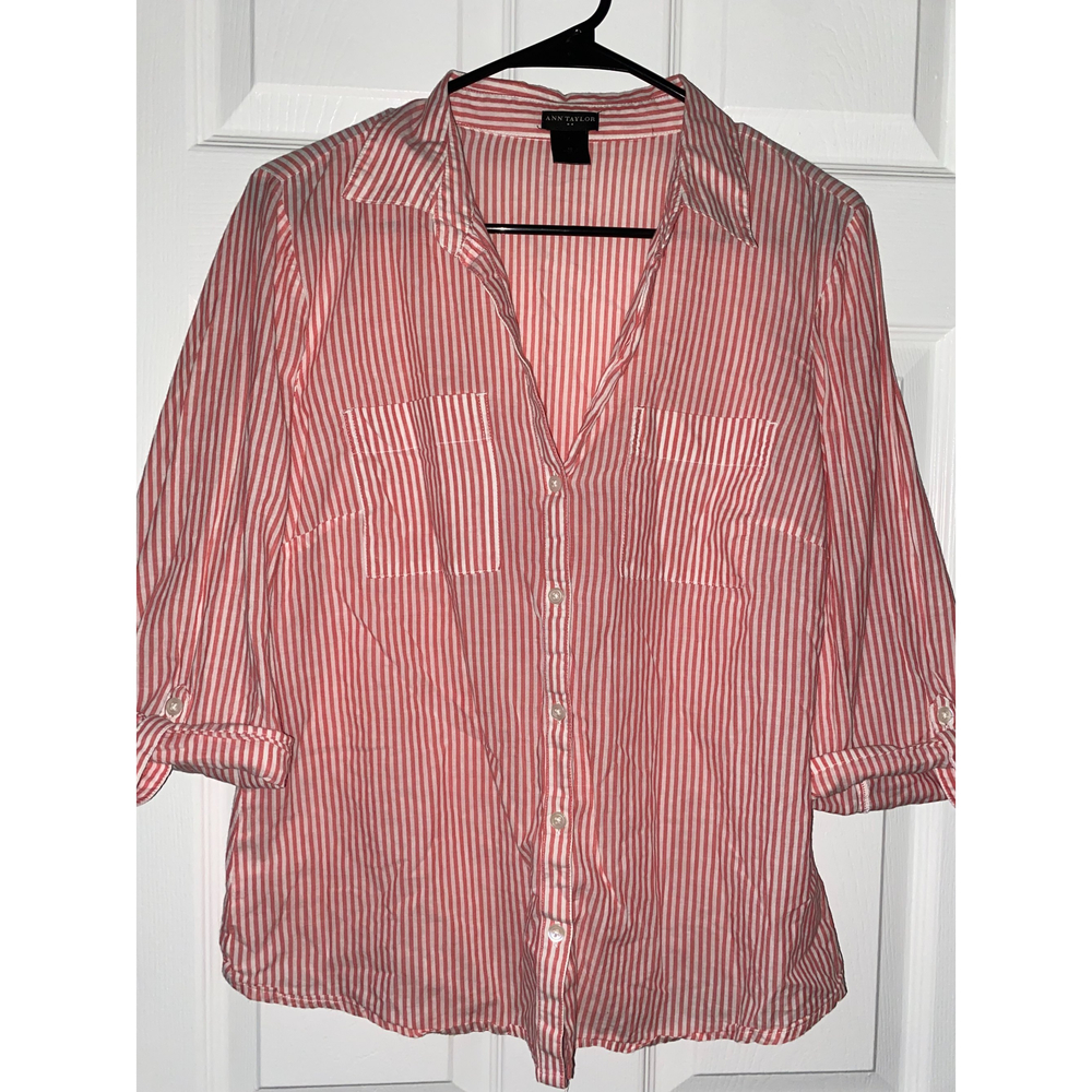Ann taylor 100% cotton button up red and white size 12 collar and pockets